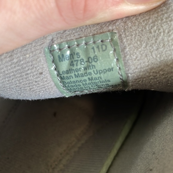 Shoes - Picture 6 of 9